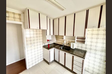 Apartamento à venda com 60m², 2 quartos e 1 vagaCozinha