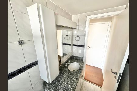Apartamento à venda com 60m², 2 quartos e 1 vagaBanheiro