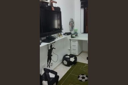 Casa à venda com 100m², 3 quartos e 1 vagaQuarto