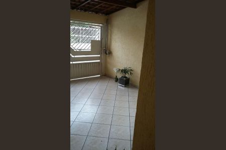 Casa à venda com 100m², 3 quartos e 1 vagaÁrea externa