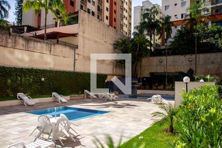 Apartamento à venda com 74m², 3 quartos e 1 vaga Apartamento à venda com 74m², 3 quartos e 1 vagaÁrea comum - Piscina