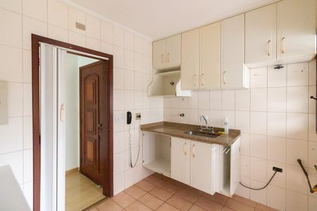 Apartamento à venda com 74m², 3 quartos e 1 vaga Apartamento à venda com 74m², 3 quartos e 1 vagaCozinha