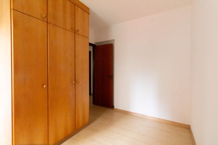 Apartamento à venda com 74m², 3 quartos e 1 vaga Apartamento à venda com 74m², 3 quartos e 1 vagaQuarto 2