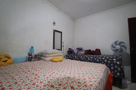 Casa à venda com 240m², 2 quartos e 2 vagasQuarto 2