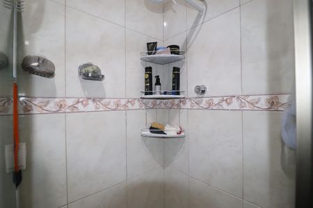 Casa à venda com 240m², 2 quartos e 2 vagasBanheiro