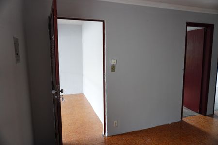 Casa para alugar com 100m², 3 quartos e 3 vagasSala