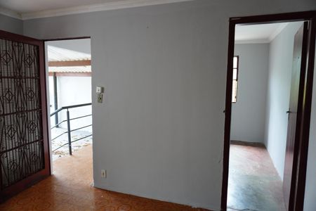 Casa para alugar com 100m², 3 quartos e 3 vagasSala