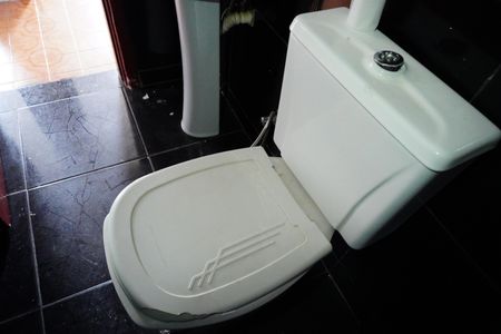 Casa para alugar com 100m², 3 quartos e 3 vagasBanheiro