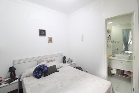 Suíte de apartamento à venda com 3 quartos, 72m² em Jardim Prudência, São Paulo