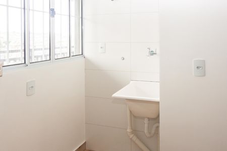 Cozinha e Área de Serviço de kitnet/studio para alugar com 1 quarto, 20m² em Jardim Domitila, São Paulo