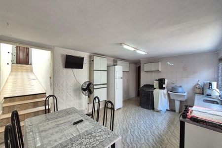 Casa à venda com 230m², 4 quartos e 4 vagas Casa à venda com 230m², 4 quartos e 4 vagasÁrea gourmet