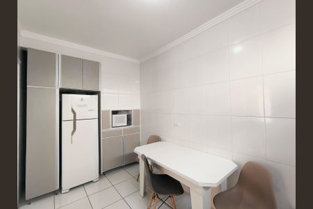 Casa de condomínio à venda com 110m², 3 quartos e 2 vagasCozinha