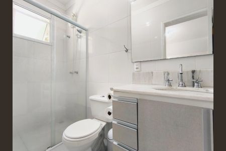 Banheiro da Suíte de casa de condomínio à venda com 3 quartos, 110m² em Colônia, Jundiaí