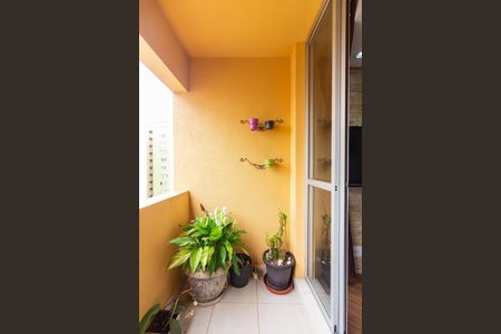 Sacada de apartamento para alugar com 3 quartos, 80m² em Jaguaribe, Osasco