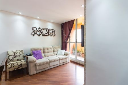 Sala  de apartamento para alugar com 3 quartos, 80m² em Jaguaribe, Osasco