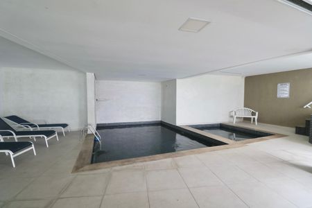 Apartamento para alugar com 220m², 4 quartos e 2 vagas Apartamento para alugar com 220m², 4 quartos e 2 vagasÁrea comum