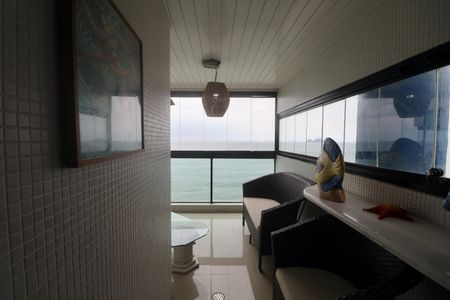 Apartamento para alugar com 220m², 4 quartos e 2 vagas Apartamento para alugar com 220m², 4 quartos e 2 vagasVaranda