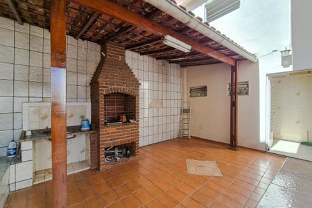 Casa à venda com 175m², 3 quartos e 1 vagaquintal - churrasqueira