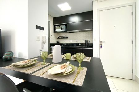 Apartamento para alugar com 55m², 1 quarto e 2 vagasCozinha