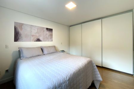 Quarto 1 de apartamento para alugar com 1 quarto, 55m² em Anchieta, Belo Horizonte