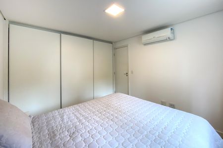 Quarto 1 de apartamento para alugar com 1 quarto, 55m² em Anchieta, Belo Horizonte
