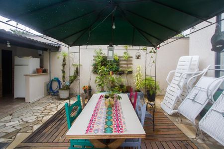 Casa para alugar com 395m², 4 quartos e 4 vagas