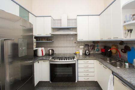 Casa para alugar com 395m², 4 quartos e 4 vagas