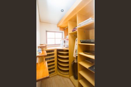 Casa para alugar com 395m², 4 quartos e 4 vagas