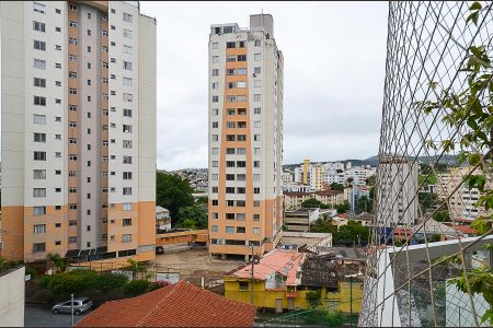 Apartamento à venda com 111m², 3 quartos e 2 vagasVista Quarto de Serviço