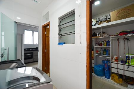 Apartamento à venda com 111m², 3 quartos e 2 vagasÁrea de Serviço