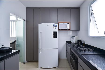 Apartamento à venda com 111m², 3 quartos e 2 vagasCozinha