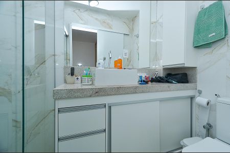 Apartamento à venda com 111m², 3 quartos e 2 vagasBanheiro Suíte