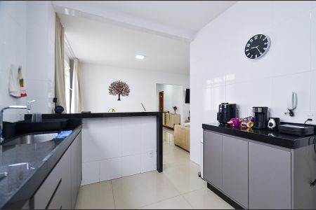 Apartamento à venda com 111m², 3 quartos e 2 vagasCozinha