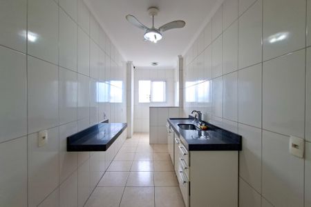 Apartamento para alugar com 90m², 2 quartos e 2 vagasCozinha 