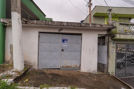 Casa à venda com 224m², 4 quartos e 2 vagasFachada