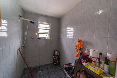 Casa à venda com 224m², 4 quartos e 2 vagasBanheiro 1