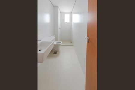 Apartamento à venda com 143m², 4 quartos e 3 vagasBanheiro suíte 2