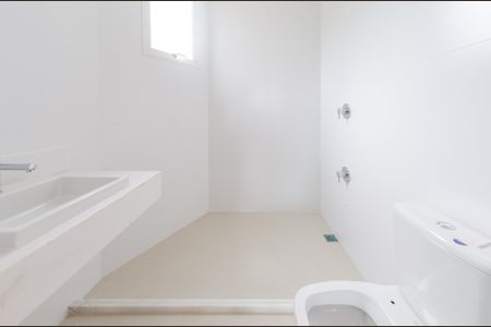 Apartamento à venda com 143m², 4 quartos e 3 vagasBanheiro suíte 1