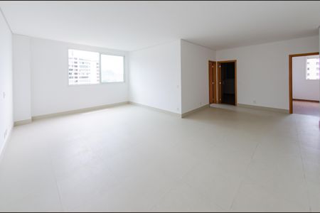 Sala de apartamento à venda com 4 quartos, 143m² em Santa Lúcia, Belo Horizonte