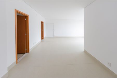 Sala de apartamento à venda com 4 quartos, 143m² em Santa Lúcia, Belo Horizonte