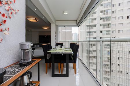 Varanda da Sala de apartamento à venda com 2 quartos, 84m² em Vila Andrade, São Paulo