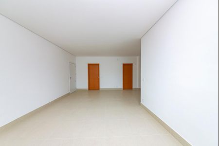 Apartamento à venda com 143m², 4 quartos e 3 vagasSala