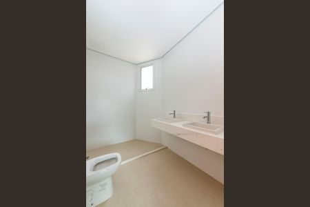 Apartamento à venda com 143m², 4 quartos e 3 vagasBanheiro da Suíte 1