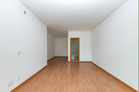 Apartamento à venda com 143m², 4 quartos e 3 vagasSuíte 1