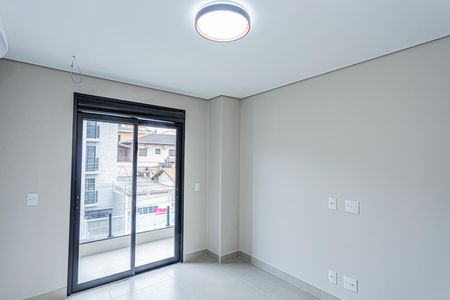 Casa à venda com 200m², 3 quartos e 3 vagas Casa à venda com 200m², 3 quartos e 3 vagasQuarto 2