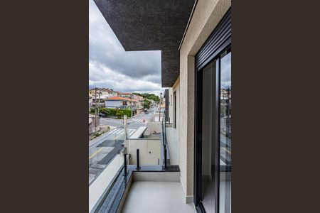 Casa à venda com 200m², 3 quartos e 3 vagas Casa à venda com 200m², 3 quartos e 3 vagasVaranda quarto 2