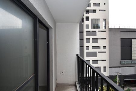 varanda quarto sala studio de kitnet/studio à venda com 1 quarto, 25m² em Pinheiros, São Paulo