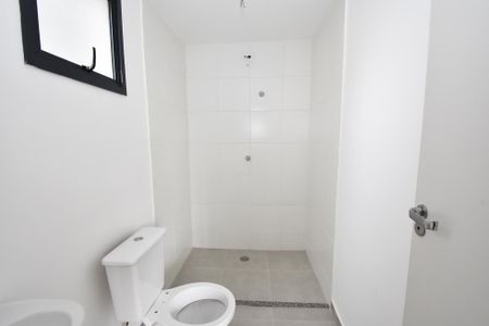 banheiro de kitnet/studio à venda com 1 quarto, 25m² em Pinheiros, São Paulo