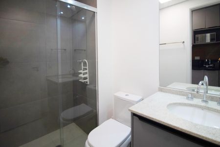Studio para alugar com 40m², 1 quarto e sem vaga Studio para alugar com 40m², 1 quarto e sem vagaBanheiro Social