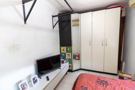 Quarto de apartamento para alugar com 1 quarto, 56m² em Vila Nova, Porto Alegre
